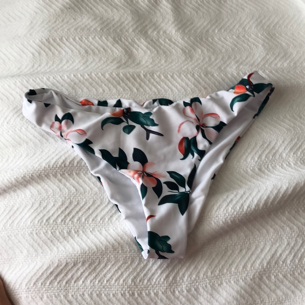 Swim bottoms